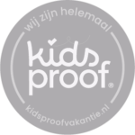 Kidsproofvakantie online keurmerk voor op gekleurde achtergroond[27][50][82][48][28]